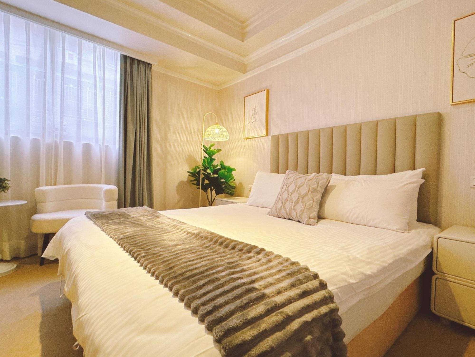 Meworld Hotel - Sanchong Taipei Eksteriør billede